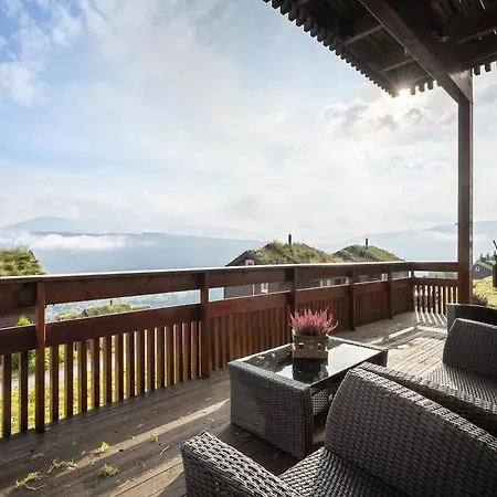 Lovely With Amazing View And Sauna *