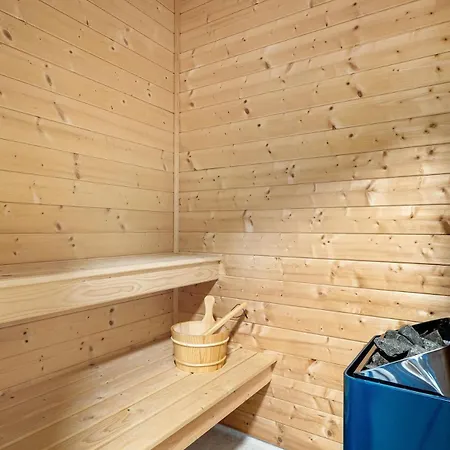 Lovely With Amazing View And Sauna Skulestadmo