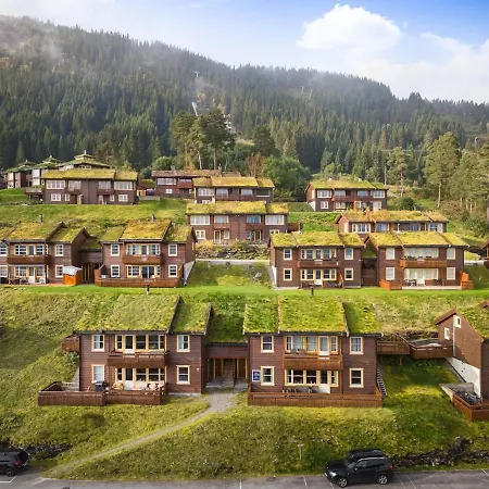 Lovely With Amazing View And Sauna Apartment Skulestadmo