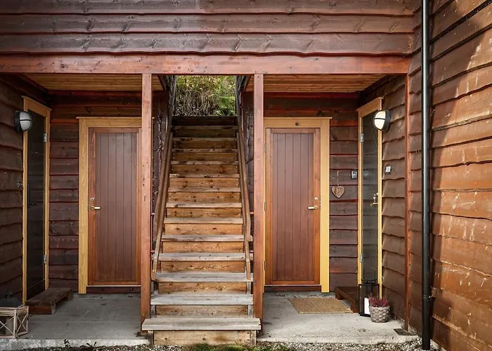 Lovely With Amazing View And Sauna דירה Skulestadmo