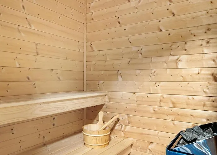 Lovely With Amazing View And Sauna Skulestadmo